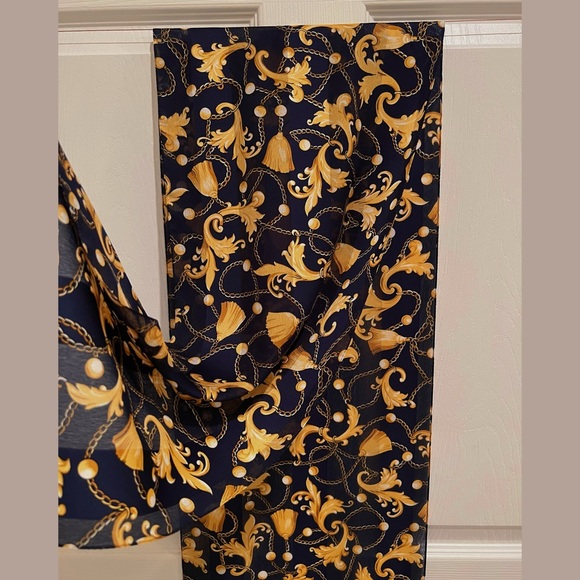 Vintage Silk Scarf Kathie Lee Collection Chain Pattern 56 x 11.5 inches - Picture 4 of 6